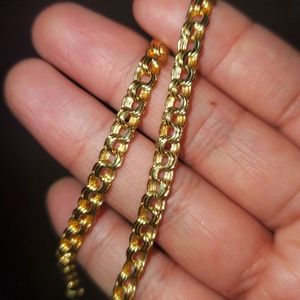 10 kt Chino Ling cut necklace